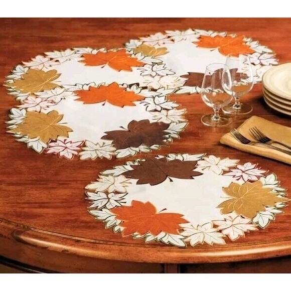 Fall Harvest Placemats & Table Runner Maple Leaves Autumn Pumpkins Thanksgiving - Picture 4 of 10